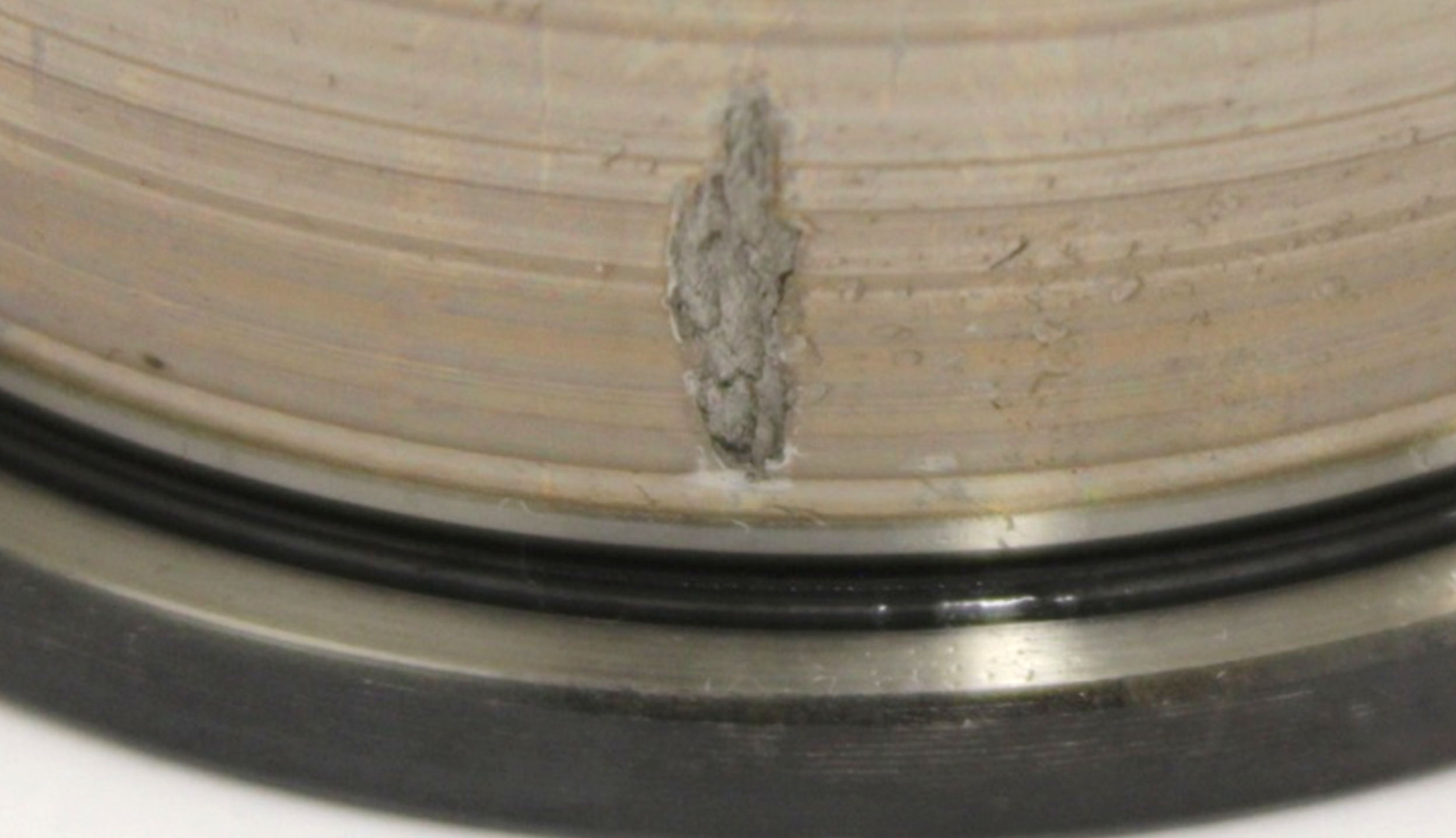 Reference damage pattern from a high load test rig experiment conducted by Elgeti Engineering